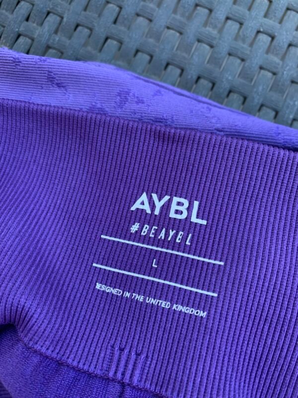 AYBL - Flare seamless legging (L) – Image 4