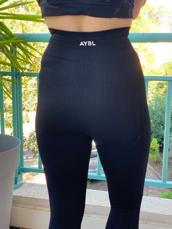 AYBL - Luxe seamless legging (S) – Image 4