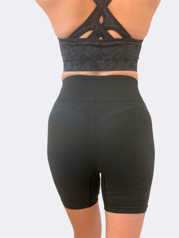 Gymshark - Vital seamless 2.0 short (M/38) – Image 2